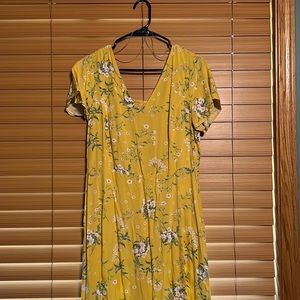 Old Navy Large yellow floral dress